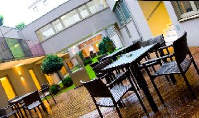 Pakat Suites Exterior