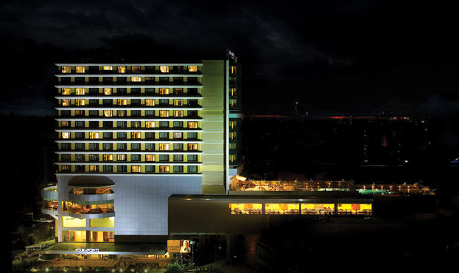 Athiva Pulse Navi Mumbai Exterior