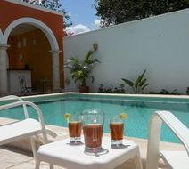 Hotel Merida Santiago Pool