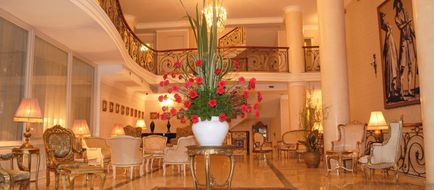 Vere Palace Hotel Lobby