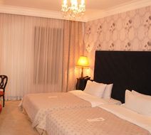 Vere Palace Hotel Room
