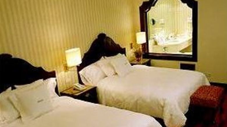 <b>The Green Park Hotel Room</b>