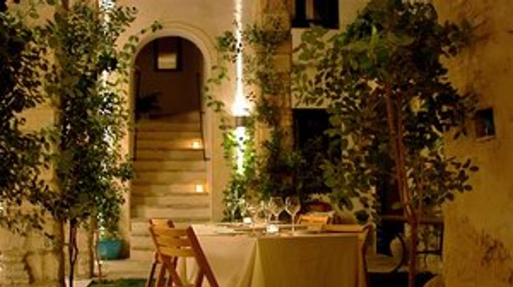 Hotel Boutique V Restaurant