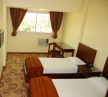 King Hotel Room