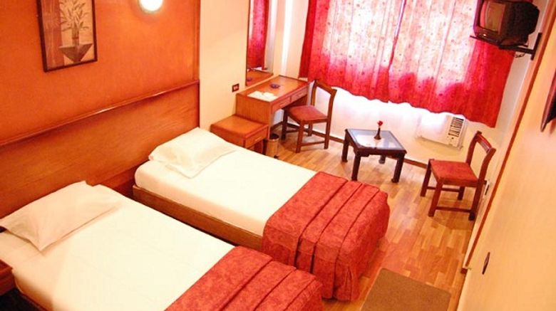 <b>King Hotel Suite</b>