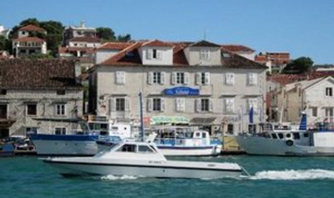 Hotel Vila Sikaa Exterior