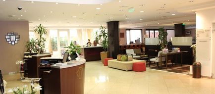 Lion's Garden Hotel Budapest Lobby