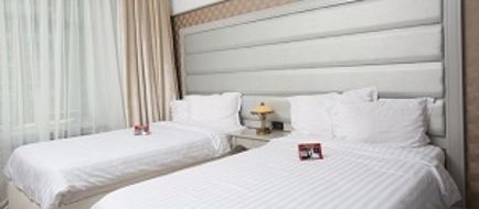 Phoenicia Grand Hotel Room