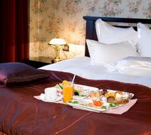 Phoenicia Grand Hotel Suite