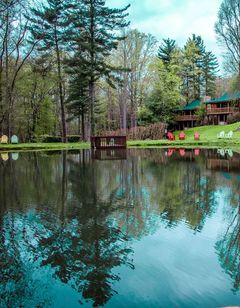 Asheville Cabins of Willow Winds