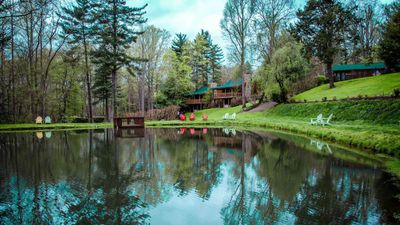 Asheville Cabins of Willow Winds