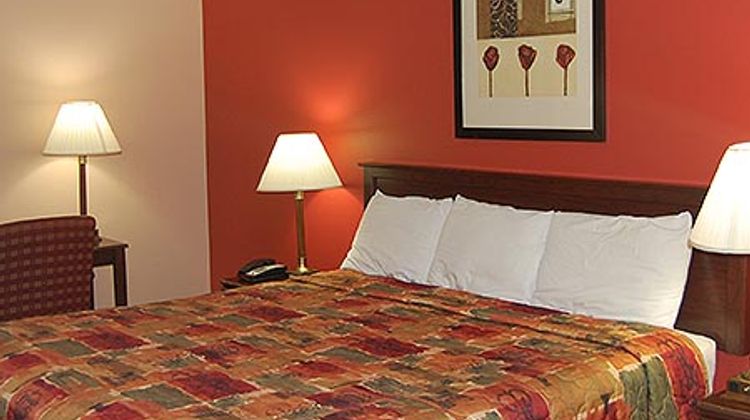 Motel 6 Abbeville Room