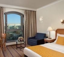 Grand Court Hotel Room