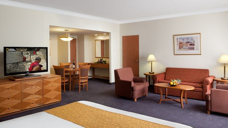 Grand Court Hotel Suite