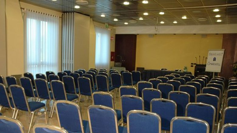 <b>Hotel Omnia Meeting</b>
