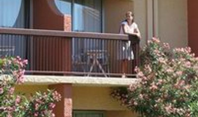Le Mas d'Huston Spa and Golf Exterior