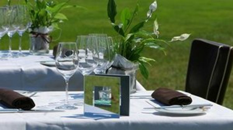 Le Mas d'Huston Spa and Golf Restaurant