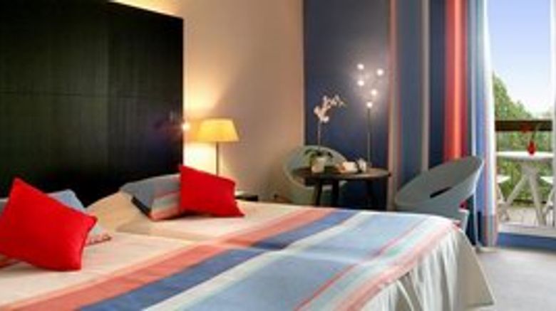 <b>Le Mas d'Huston Spa and Golf Room</b> <b>Le Mas d'Huston Spa and Golf Room</b>
