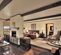 Elewana The Manor at Ngorongoro Room