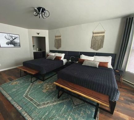 Winter Park Chateau Room
