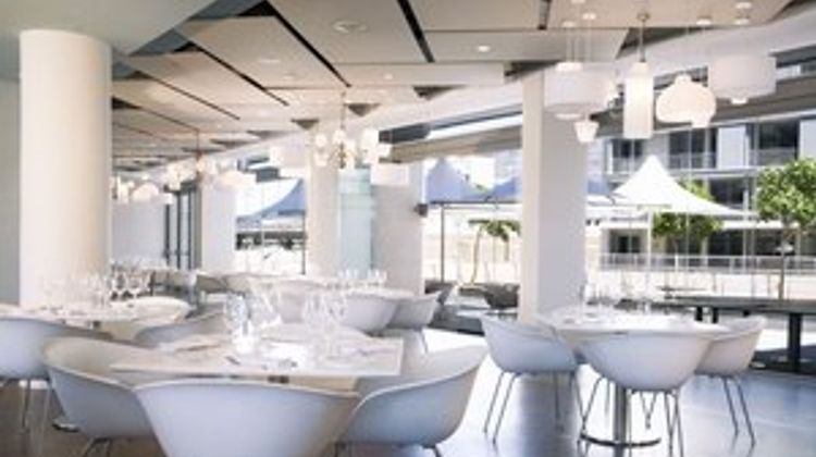 aha Harbour Bridge Hotel & Suites Restaurant