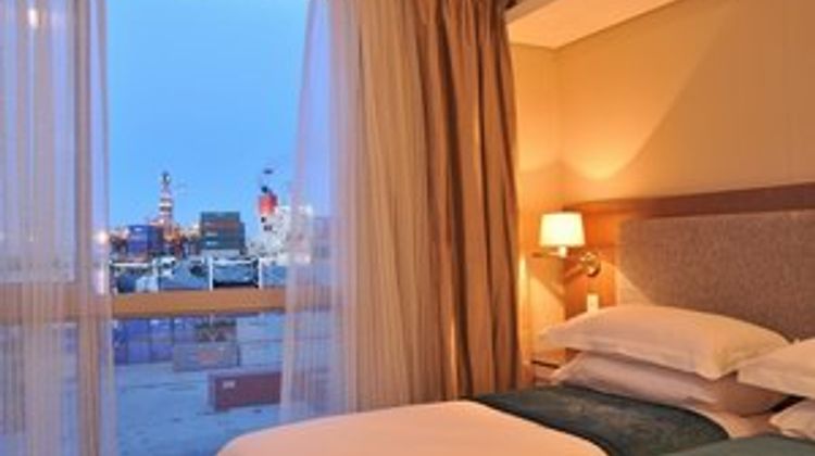 aha Harbour Bridge Hotel & Suites Suite