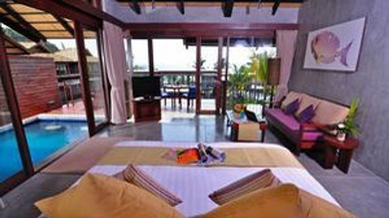 <b>Holiday Inn Resort Krabi Ao Nang Beach Suite</b> <b>Holiday Inn Resort Krabi Ao Nang Beach Suite</b>