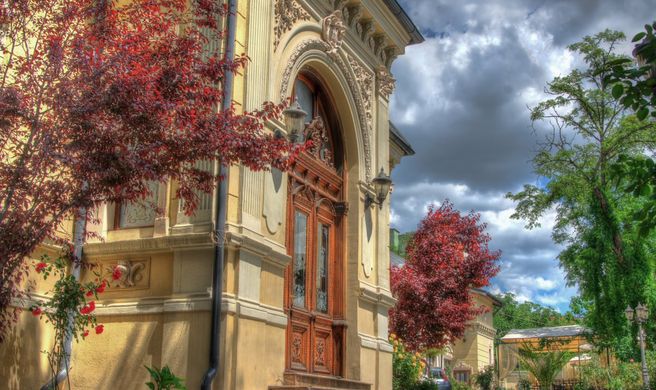 Hotel Casa cu Tei Craiova Exterior