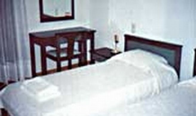 Hotel Gardenia Room