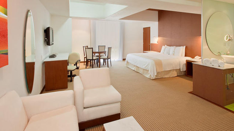 <b>Bel Air Business Salamanca Trademark Col Room</b> <b>Bel Air Business Salamanca Trademark Col Room</b>