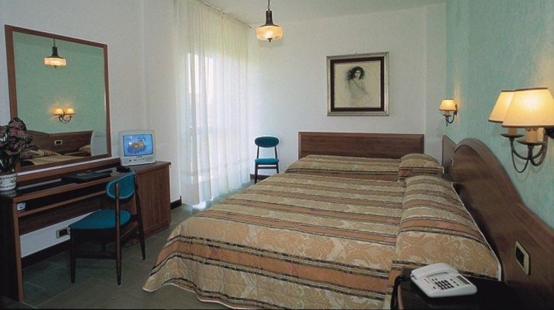 <b>Olympia Hotel Room</b>