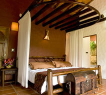 Mountain Paradise Hotel Room