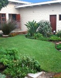 Avenues Guesthouse
