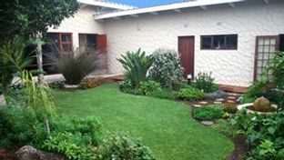 Avenues Guesthouse
