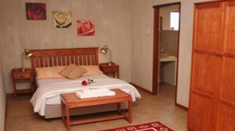 Avenues Guesthouse Room