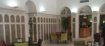 Hotel Royal Westminster Lobby