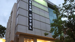 Emblem Hotel New Delhi