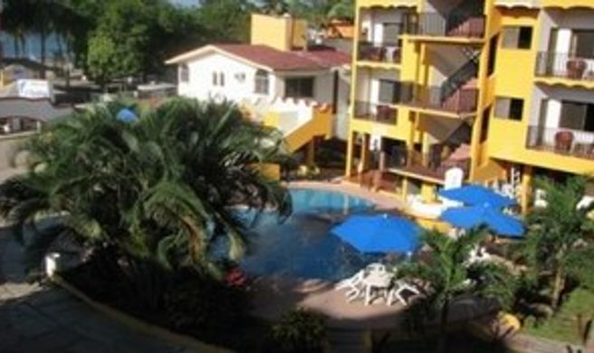 El Delfin Exterior
