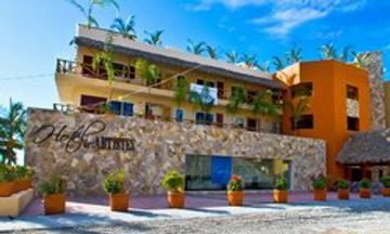 Cinco Hotel