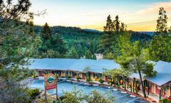 Idyllwild Bunkhouse