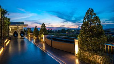 FM7 Resort Hotel