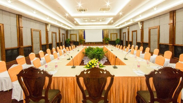 <b>Royal Empire Hotel Meeting</b>