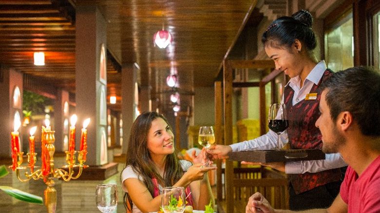 <b>Royal Empire Hotel Restaurant</b>
