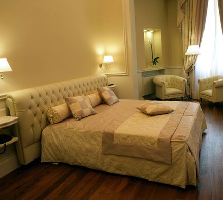Suite Hotel Santa Chiara Room