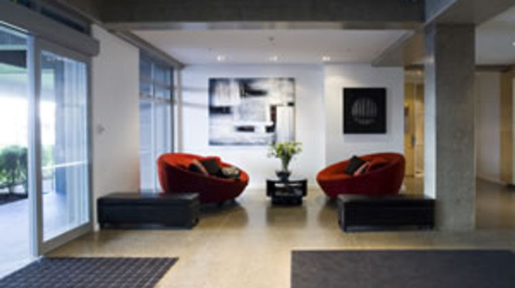Nesuto Stadium Hotel and Apartments Lobby
