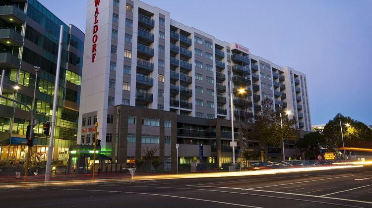 Nesuto Stadium Hotel and Apartments Pool