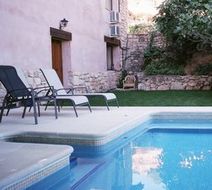 Cardamomo Siguzena Pool