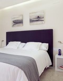 TheUrbanSuites.com