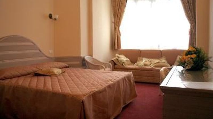 Hotel Nedy Room