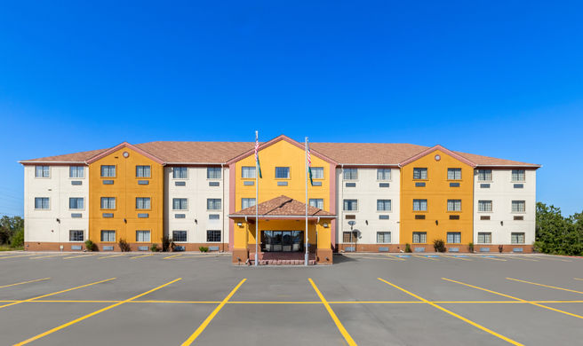 Quality Inn & Suites McAlester Exterior